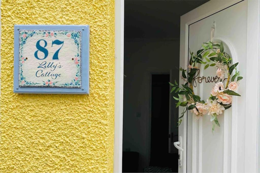 Lilly'S Cottage, Filey, Sleeps 8 Exterior photo